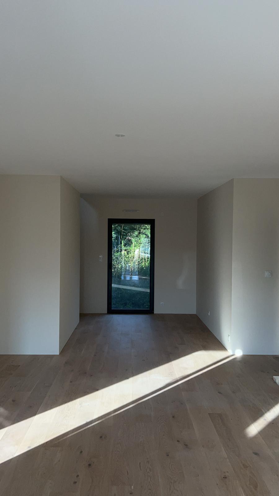 WhatsApp Image 2025-09-09 at 14.35.04 (2)